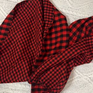 Oversized Checkered Scarf